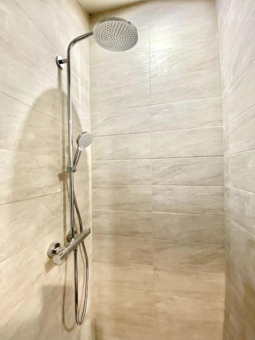 Charmant Studio Rue Pietonne Thonon-les-Bains Luaran gambar